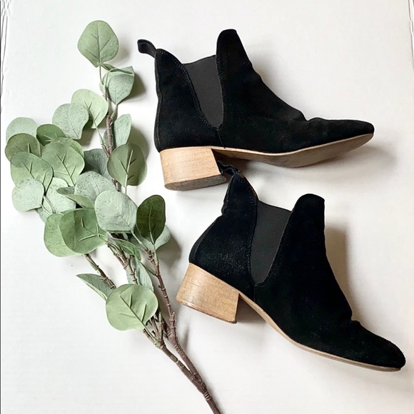 Topshop Shoes - TOPSHOP | Barley Suede Healed Chelsea Boots Black